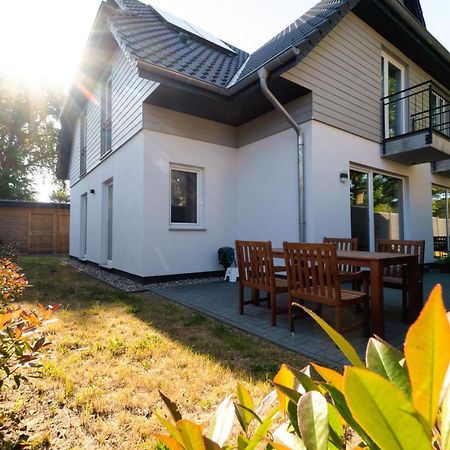 Ferienwohnungen Am Darsser Ort Inkl Waeschepaket Wieck Extérieur photo